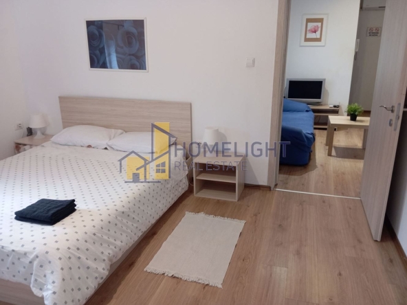 Дава се под наем Тристаен апартамент в София, Център - 60 кв.м за 847.62 € - Снимка #1