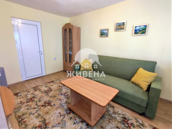 Дава се под наем Тристаен апартамент в Варна, м-т Евксиноград - 50 кв.м за 332 € - Снимка #1