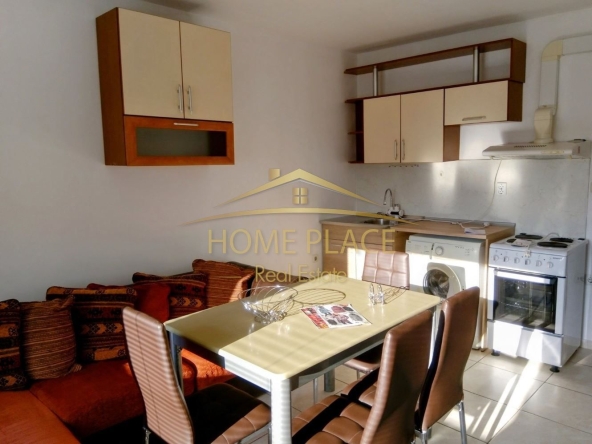 Дава се под наем Тристаен апартамент в Варна, Погреби - 75 кв.м за 484.5 € - Снимка #1