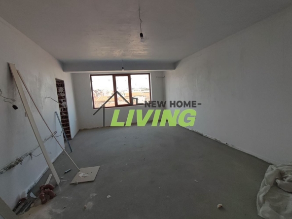 Тристаен апартамент в Пловдив, Център - 118 кв.м за 1531 €/кв.м - Снимка #1