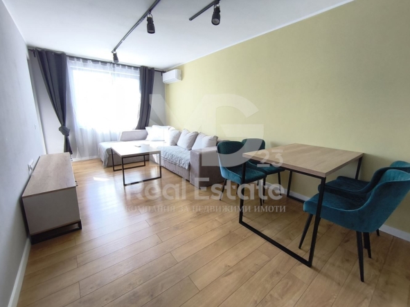 Дава се под наем Двустаен апартамент в Пловдив, Младежки Хълм - 66 кв.м за 510 € - Снимка #1