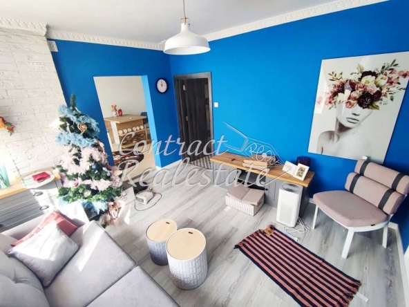 Дава се под наем Четиристаен апартамент в Варна, Конфуто - 110 кв.м за 800 € - Снимка #1