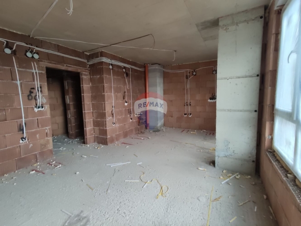 Двустаен апартамент в Варна, Възраждане 1 - 73 кв.м за 1939 €/кв.м - Снимка #1