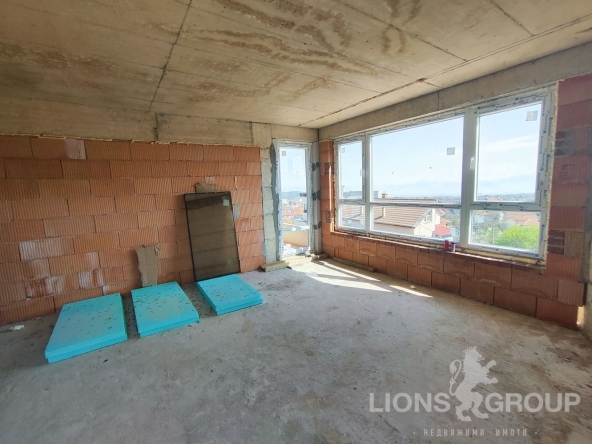 Тристаен апартамент в Варна, Виница - 103 кв.м за 1497 €/кв.м - Снимка #1