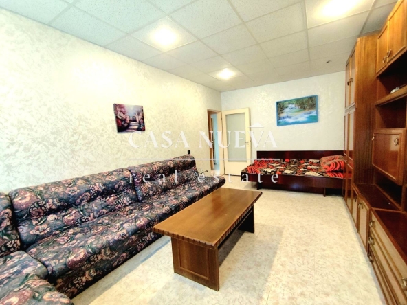 Дава се под наем Двустаен апартамент в Перник, Изток - 68 кв.м за 359.04 € - Снимка #1