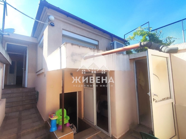 Къща в Варна, Автогара - 100 кв.м за 1450 €/кв.м - Снимка #1
