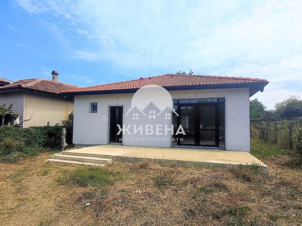 Къща в с. Старо Оряхово, Област Варна - 94 кв.м за 570 €/кв.м - Снимка #1