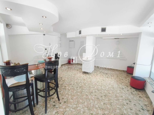 Заведение в Варна, Колхозен пазар - 67 кв.м за 800 €/кв.м - Снимка #1