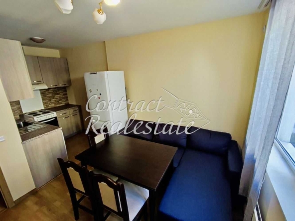 Дава се под наем Двустаен апартамент в Варна, Цветен квартал - 42 кв.м за 280.5 € - Снимка #1