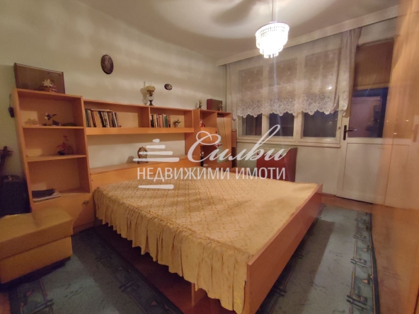 Четиристаен апартамент в Шумен, Болницата - 95 кв.м за 1342 €/кв.м - Снимка #1