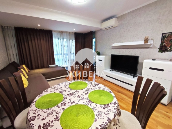 Дава се под наем Двустаен апартамент в к.к. Св.Св. Константин и Елена - 70 кв.м за 870 € - Снимка #1