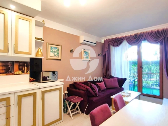 Двустаен апартамент в к.к. Слънчев бряг - 64 кв.м за 1438 €/кв.м - Снимка #1