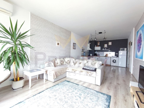 Двустаен апартамент в Варна, Аспарухово - 75 кв.м за 2067 €/кв.м - Снимка #1