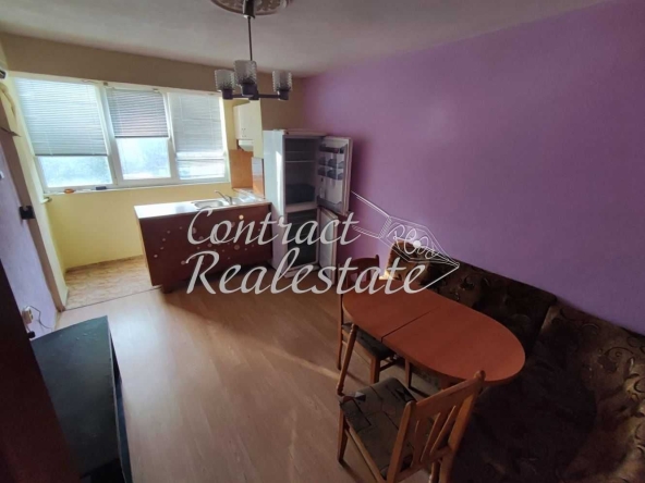 Дава се под наем Двустаен апартамент в Варна, Център - 50 кв.м за 280.5 € - Снимка #1