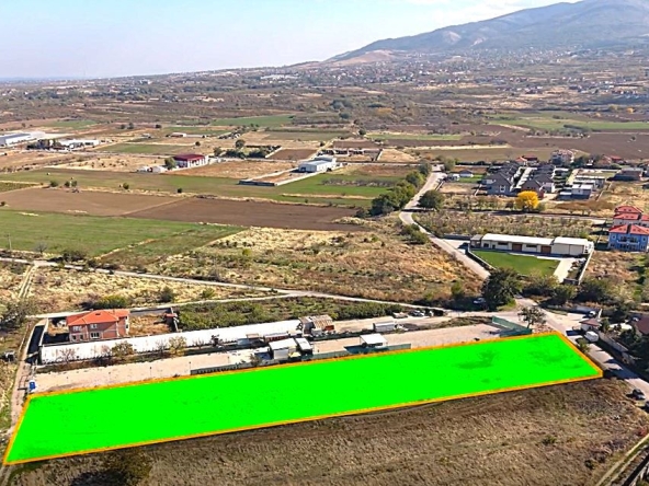 Парцел в с. Първенец, Област Пловдив - 4069 кв.м за 34 €/кв.м - Снимка #1