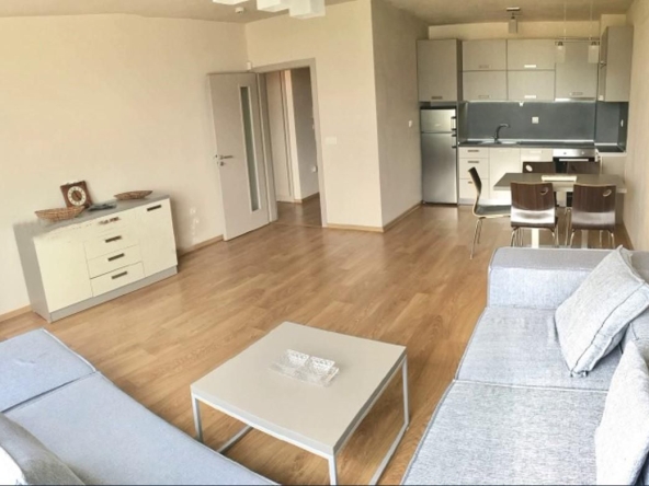 Дава се под наем Двустаен апартамент в София, Обеля 2 - 74 кв.м за 648.21 € - Снимка #1