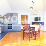 Дава се под наем Четиристаен апартамент в Варна, Център - 120 кв.м за 1196.97 € - Снимка #1