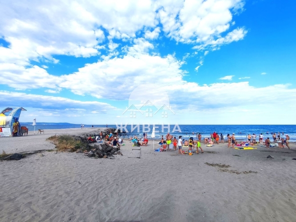 Двустаен апартамент в Поморие - 91 кв.м за 1314 €/кв.м - Снимка #1