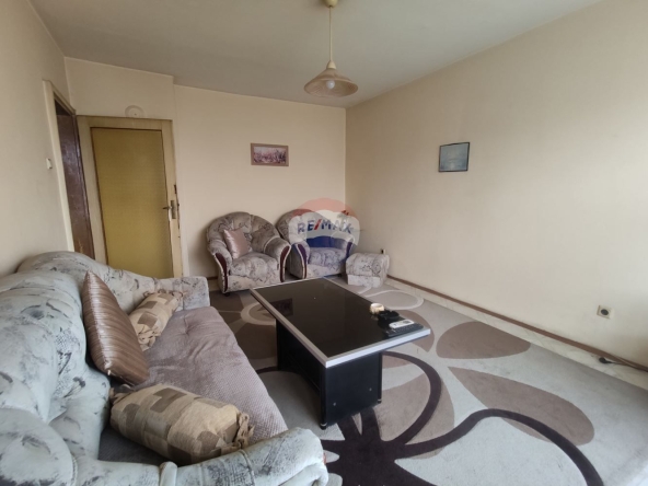 Двустаен апартамент в Варна, Младост 1 - 61 кв.м за 1212 €/кв.м - Снимка #1