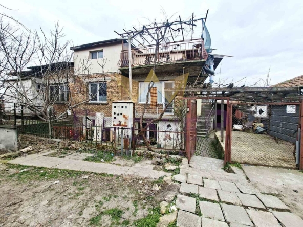 Къща в Варна, Автогара - 385 кв.м за 265 €/кв.м - Снимка #1