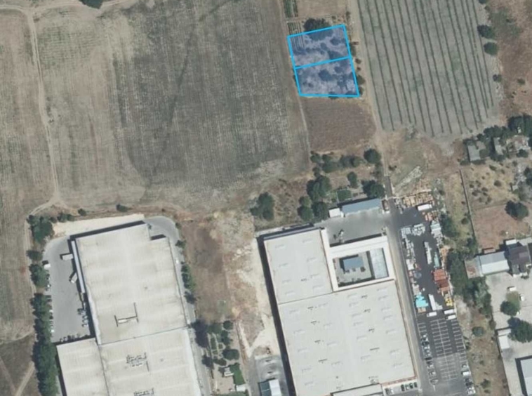 Парцел в Пловдив, Захарна фабрика - 2101 кв.м за 230 €/кв.м - Снимка #1