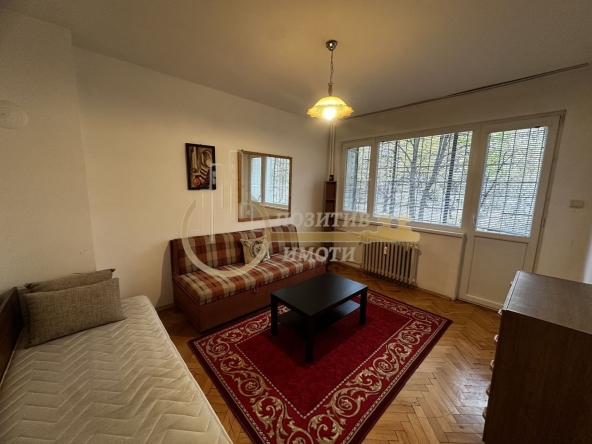Дава се под наем Двустаен апартамент в София, Красно село - 65 кв.м за 408 € - Снимка #1