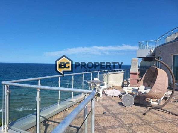 Двустаен апартамент в Бяла - 199 кв.м за 359 €/кв.м - Снимка #1