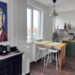 Дава се под наем Тристаен апартамент в София, Център - 76 кв.м за 947.58 € - Снимка #1