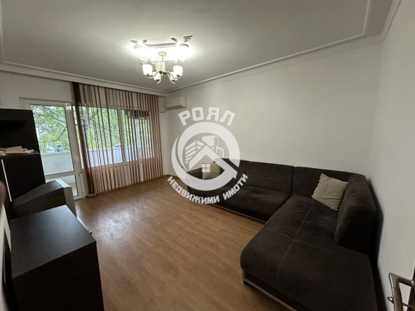 Тристаен апартамент в Пловдив, Кючук Париж - 86 кв.м за 1546 €/кв.м - Снимка #1