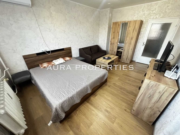 Дава се под наем Едностаен апартамент в Разград, Житница - 40 кв.м за 204 € - Снимка #1