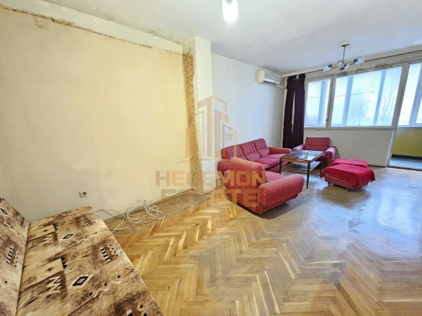 Четиристаен апартамент в Варна, Нептун - 120 кв.м за 1717 €/кв.м - Снимка #1