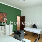 Дава се под наем Офис в София, Център - 100 кв.м за 1495.83 € - Снимка #1