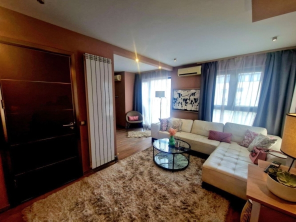 Дава се под наем Тристаен апартамент в София, Манастирски ливади - 120 кв.м за 1145.97 € - Снимка #1