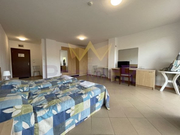 Едностаен апартамент в к.к. Слънчев бряг - 51 кв.м за 681 €/кв.м - Снимка #1