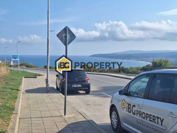 Двустаен апартамент в Бяла - 70 кв.м за 547 €/кв.м - Снимка #1