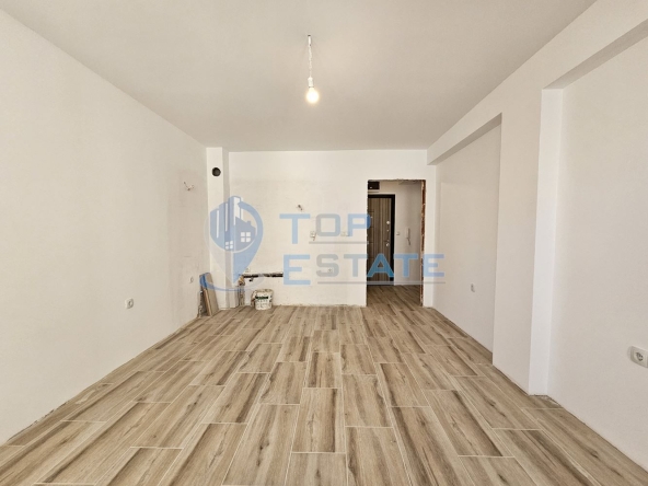 Двустаен апартамент в Велико Търново, Бузлуджа - 53 кв.м за 1039 €/кв.м - Снимка #1