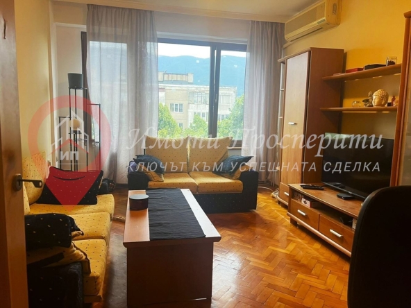 Тристаен апартамент в София, Бъкстон - 96 кв.м за 1302 €/кв.м - Снимка #1