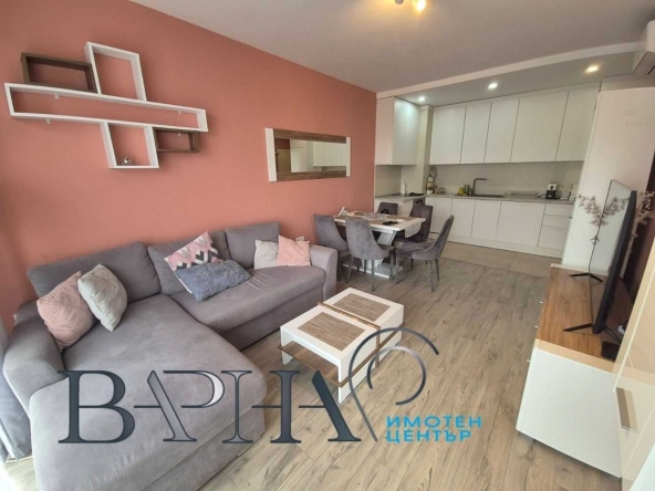 Дава се под наем Двустаен апартамент в Варна, Бриз - 70 кв.м за 428.91 € - Снимка #1