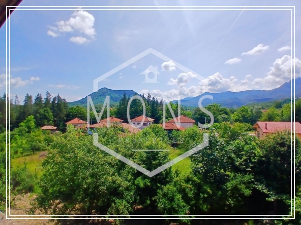 Къща в Априлци - 184 кв.м за 177 €/кв.м - Снимка #1