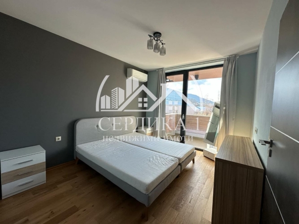 Дава се под наем Тристаен апартамент в София, Витоша - 125 кв.м за 787.95 € - Снимка #1