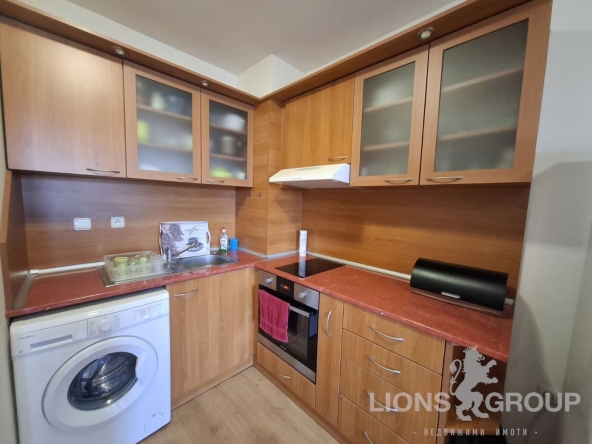 Дава се под наем Двустаен апартамент в Варна, Галата - 44 кв.м за 378.93 € - Снимка #1