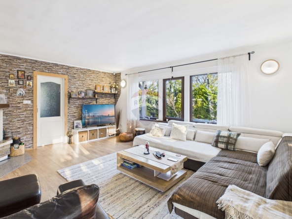 Къща в Варна, Виница - 260 кв.м за 1332 €/кв.м - Снимка #1