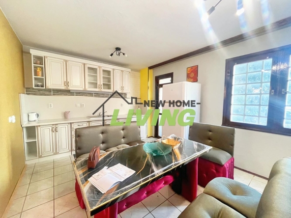 Тристаен апартамент в Пловдив, Кючук Париж - 92 кв.м за 832 €/кв.м - Снимка #1