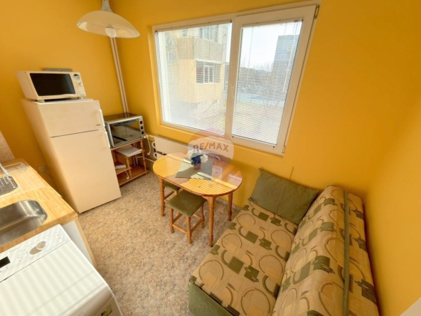 Едностаен апартамент в Варна, Кайсиева градина - 40 кв.м за 4 €/кв.м - Снимка #1