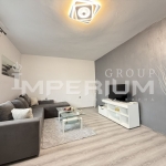 Дава се под наем Тристаен апартамент в Варна, Окръжна болница - 70 кв.м за 648.21 € - Снимка #1