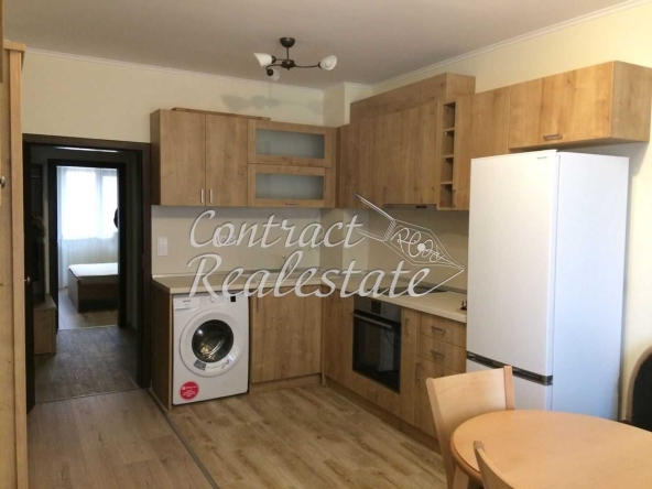 Дава се под наем Двустаен апартамент в Варна, Лятно кино Тракия - 55 кв.м за 398.82 € - Снимка #1