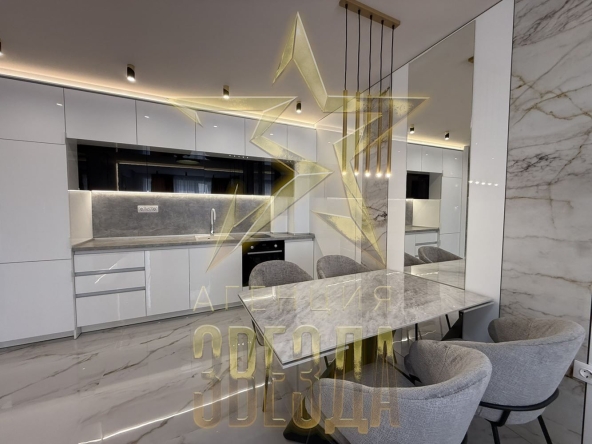 Тристаен апартамент в Пловдив, Остромила - 96 кв.м за 1190 €/кв.м - Снимка #1
