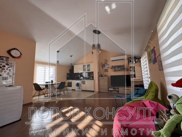 Четиристаен апартамент в Пловдив, Кършияка - 94 кв.м за 1085 €/кв.м - Снимка #1