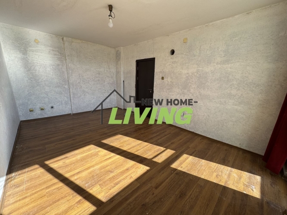 Тристаен апартамент в Пловдив, Сточна гара - 70 кв.м за 1020 €/кв.м - Снимка #1