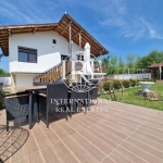 Къща в с. Ловчанци, Област Добрич - 180 кв.м за 652 €/кв.м - Снимка #1